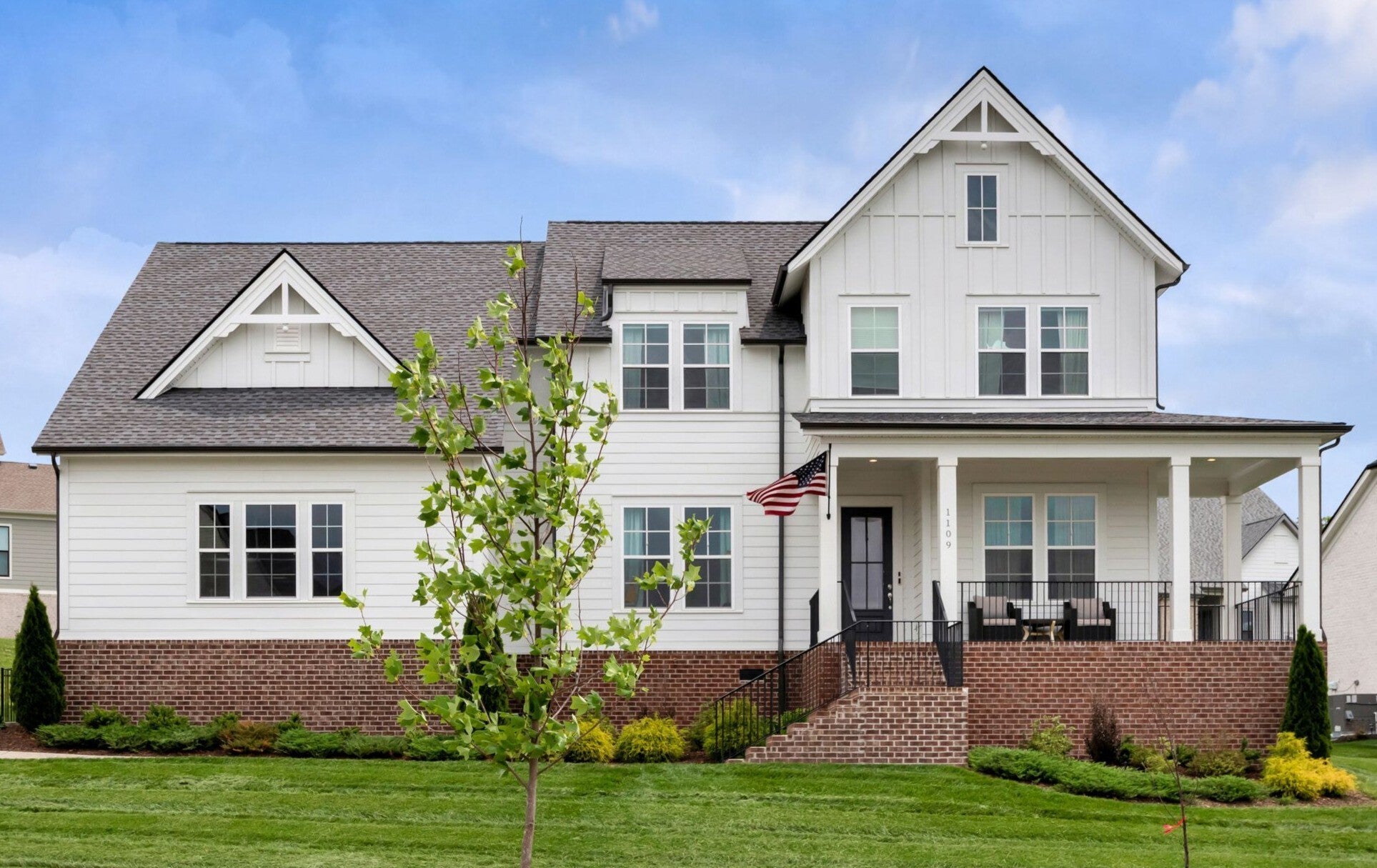 Photo of Listing #3015292