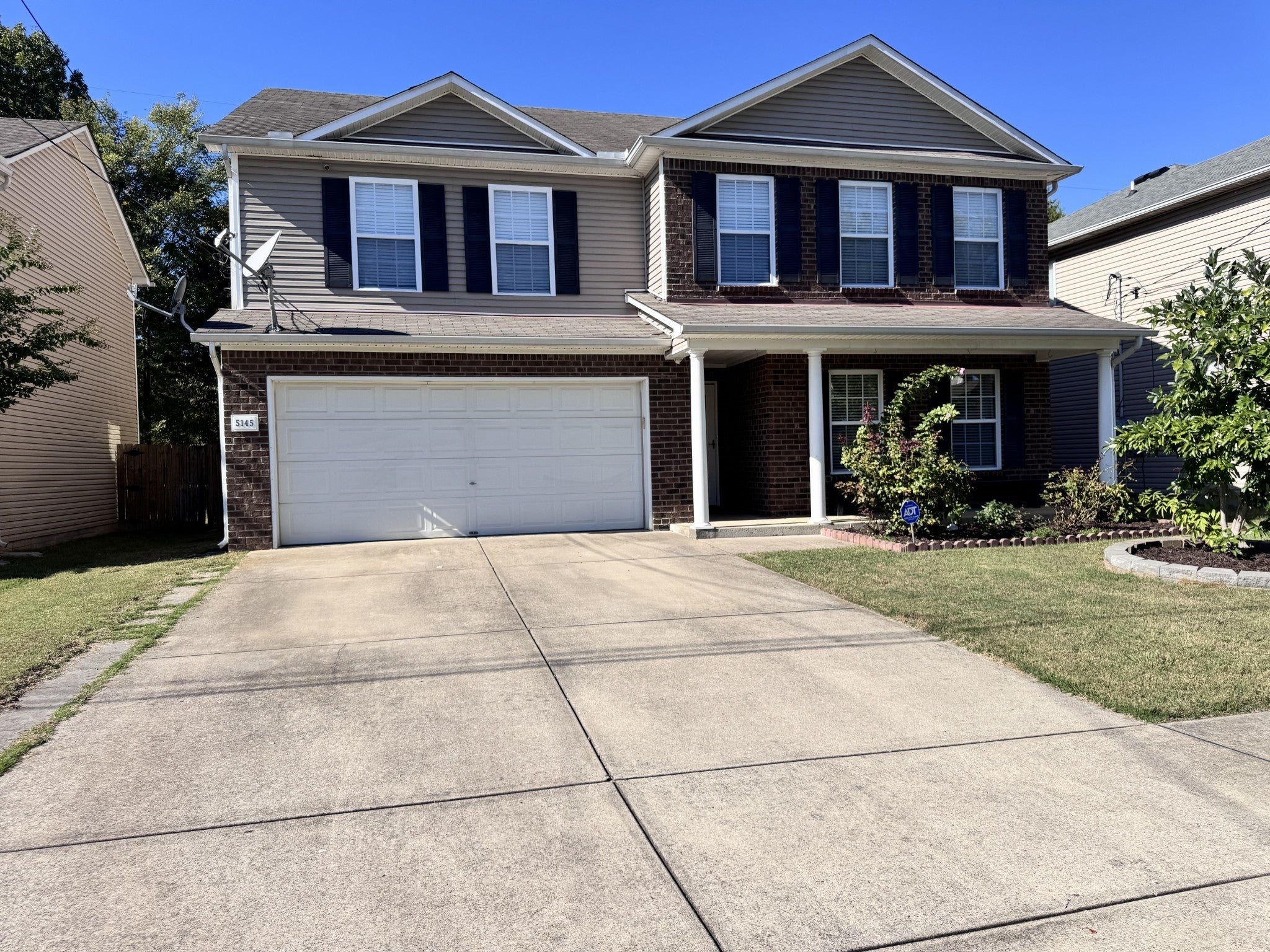 Photo of Listing #3015351