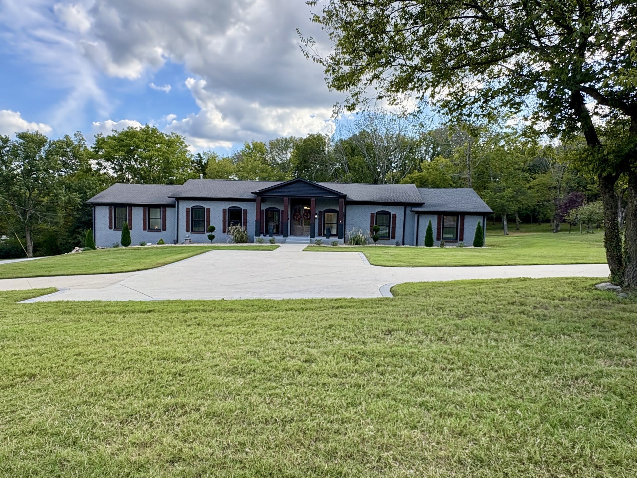 Photo of Listing #3015389