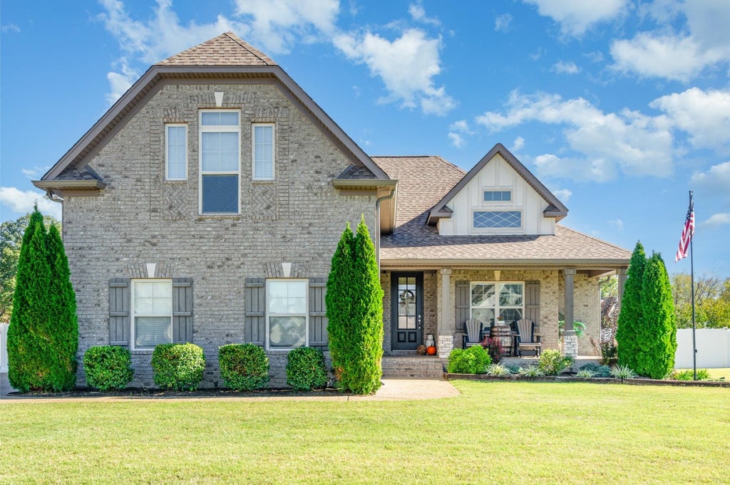 1100 Wildflower Point, Lebanon