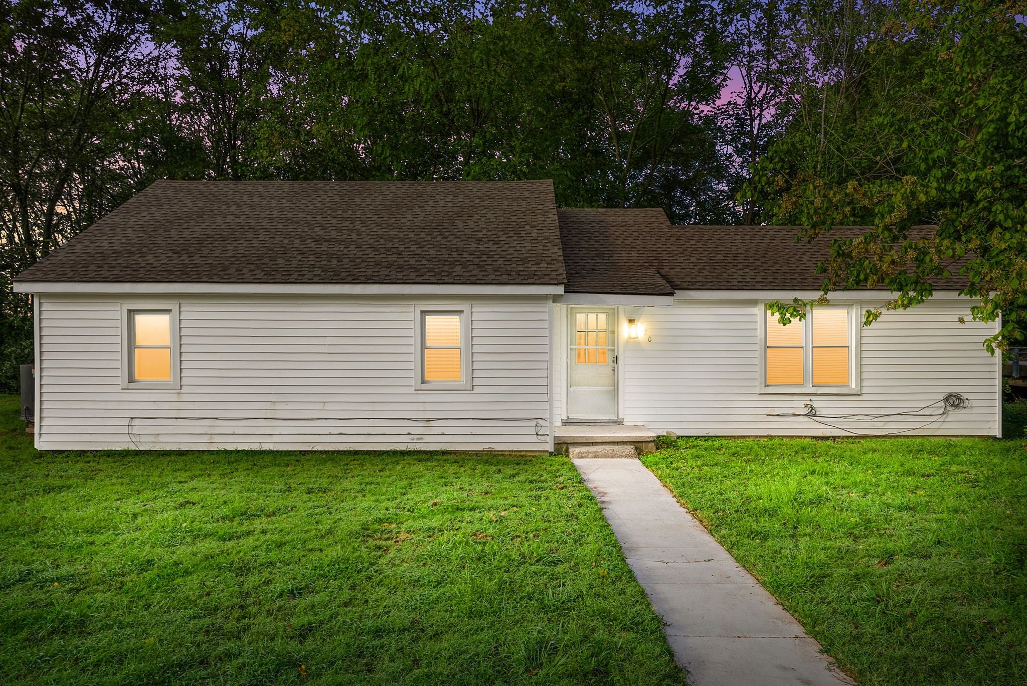 Photo of Listing #3015545