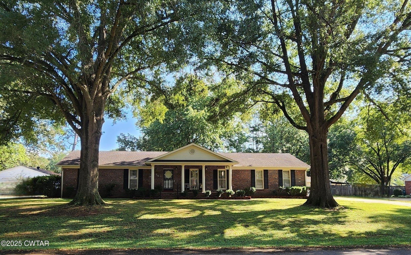 Photo of Listing #3015586