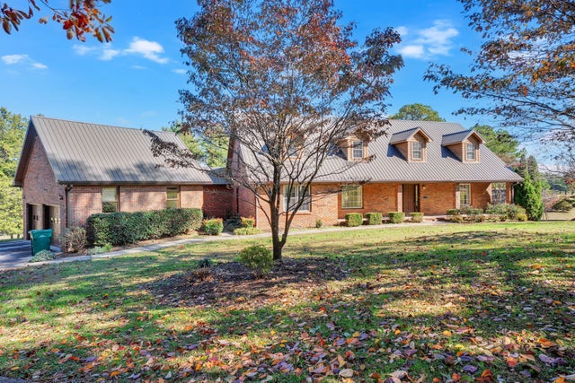 267 Golf Course Ln, Winchester
