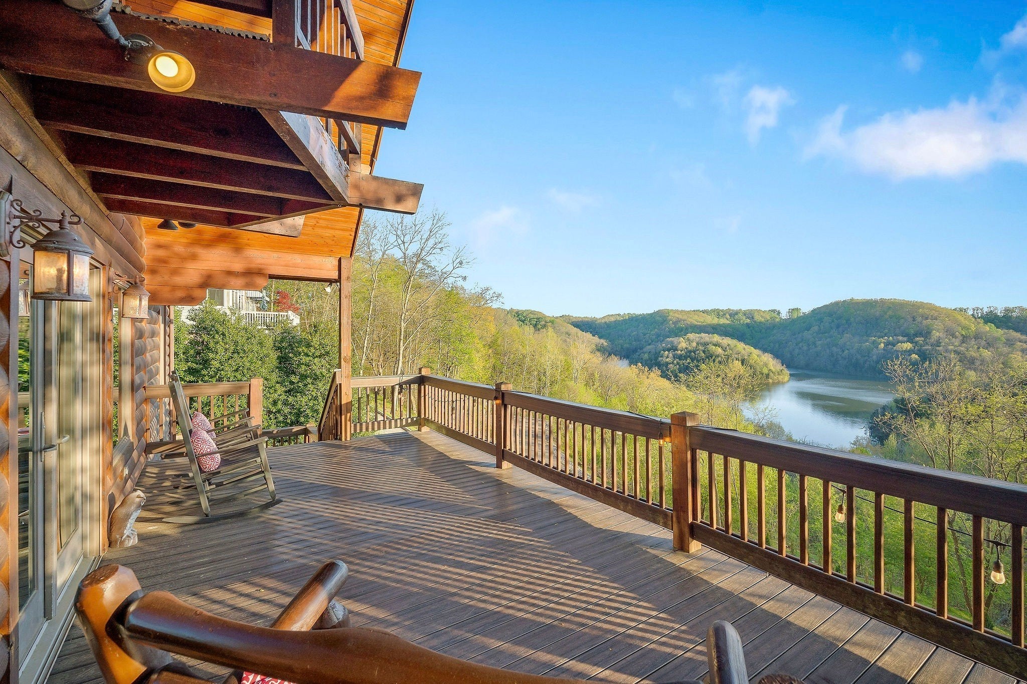 Photo of Listing #3015618