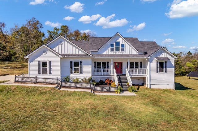 222 Preacher Roberson Rd, Castalian Springs