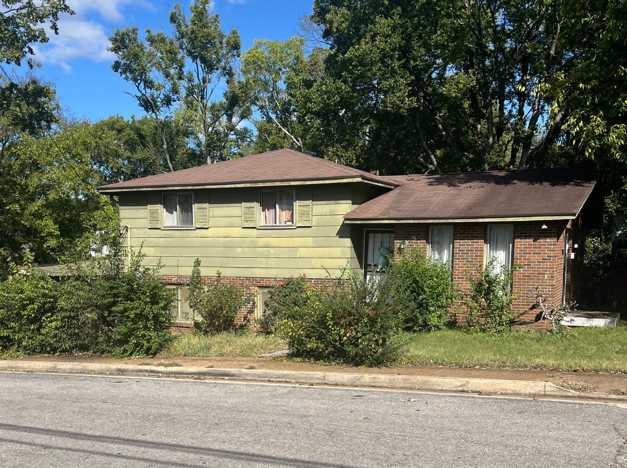Photo of Listing #3015663