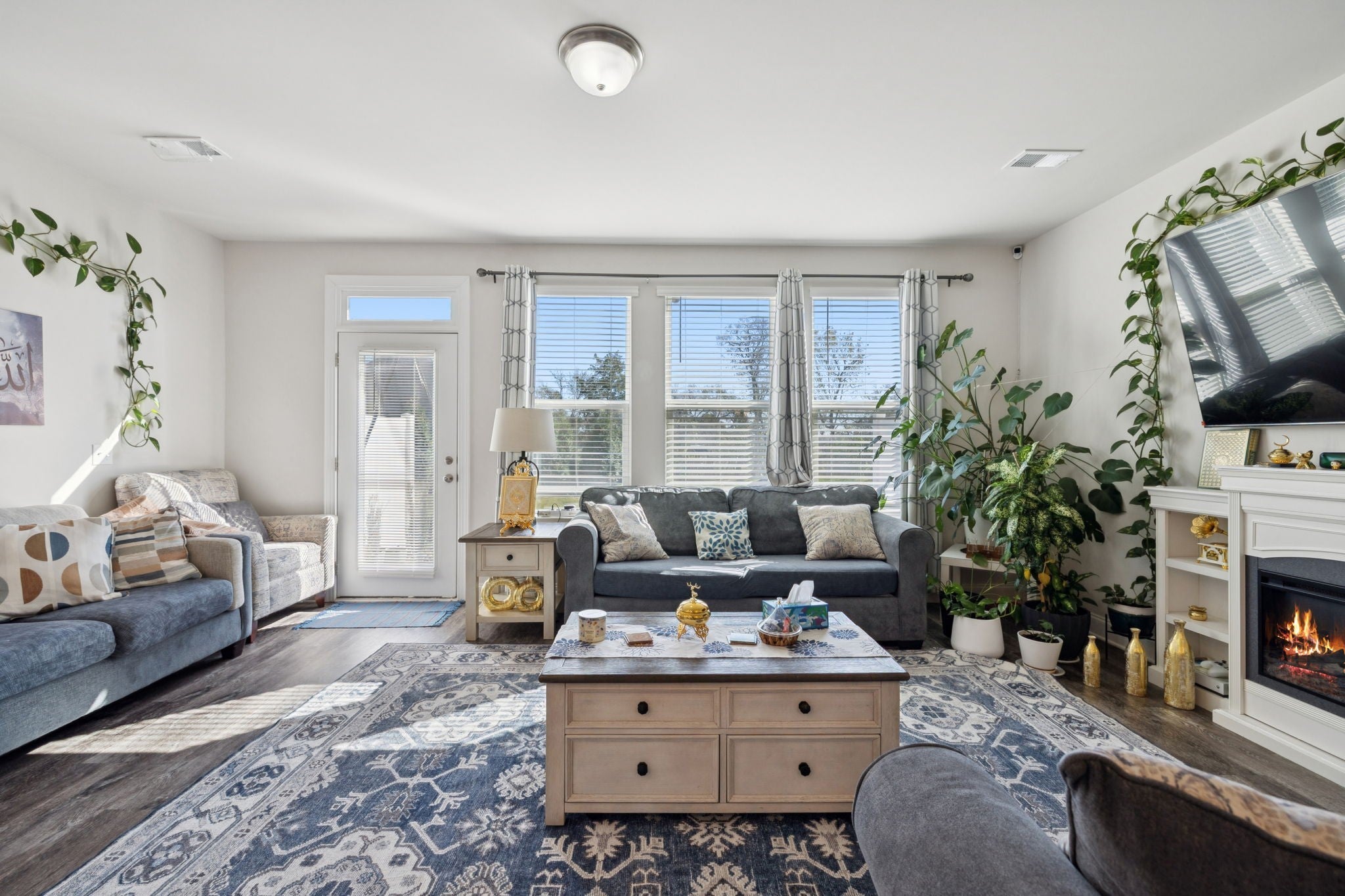 Photo of Listing #3015719