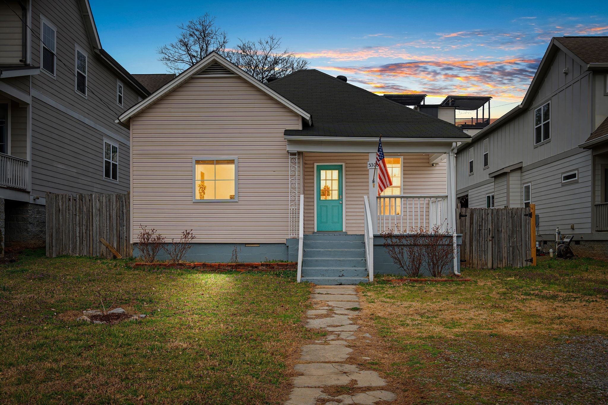 Photo of Listing #3015736