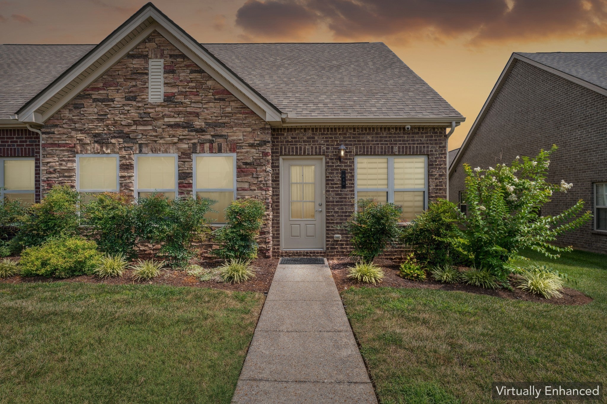 Photo of Listing #3015782