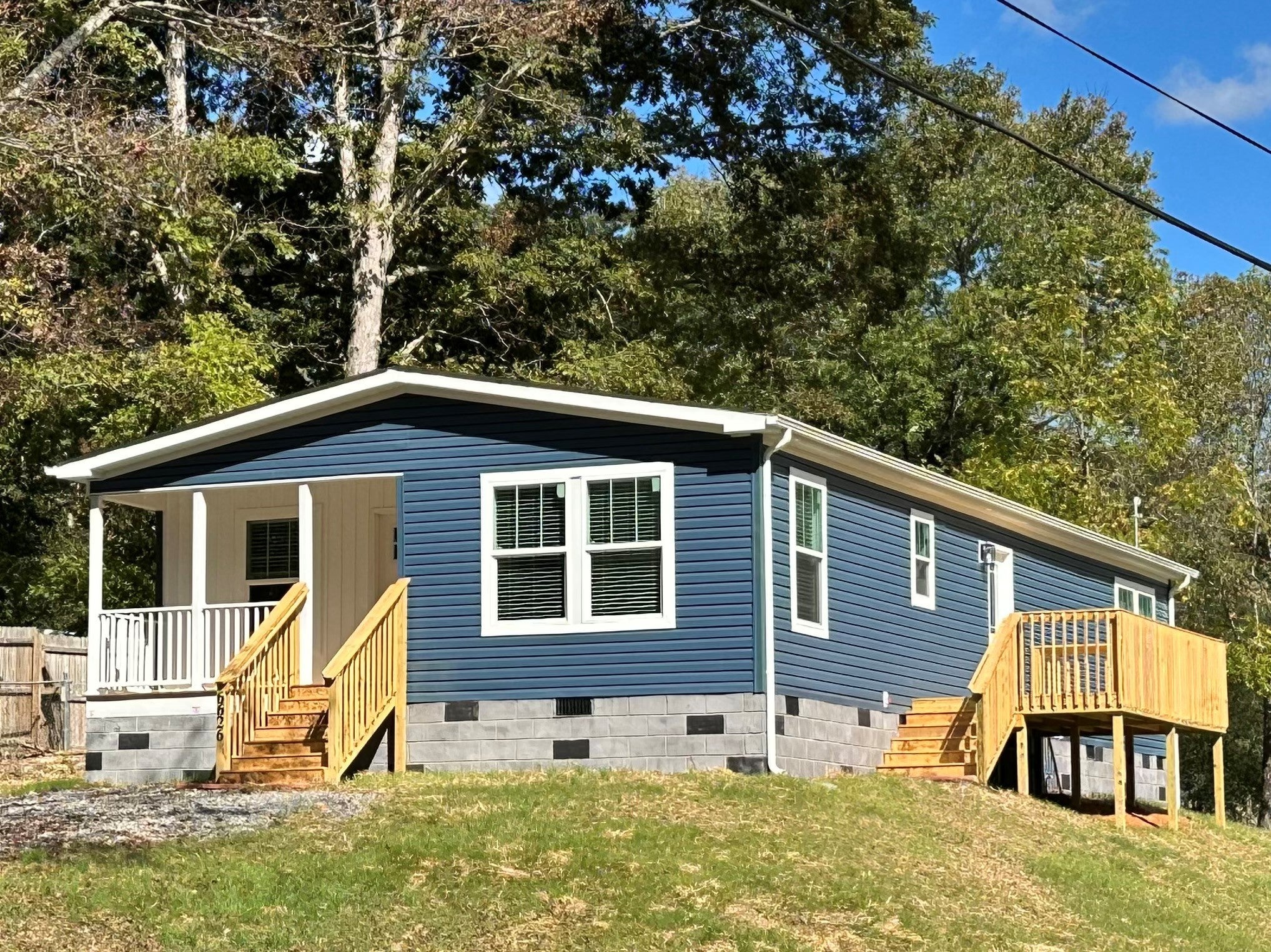 Photo of Listing #3015894