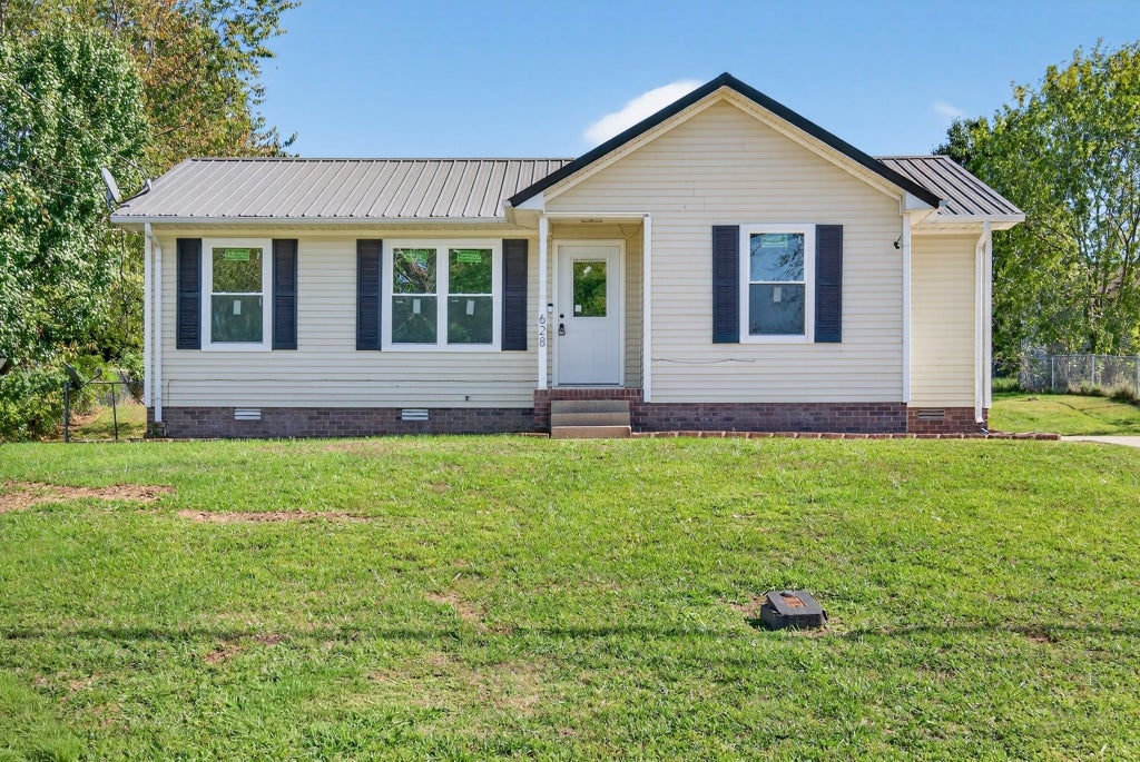 628 Artic Ave, Oak Grove