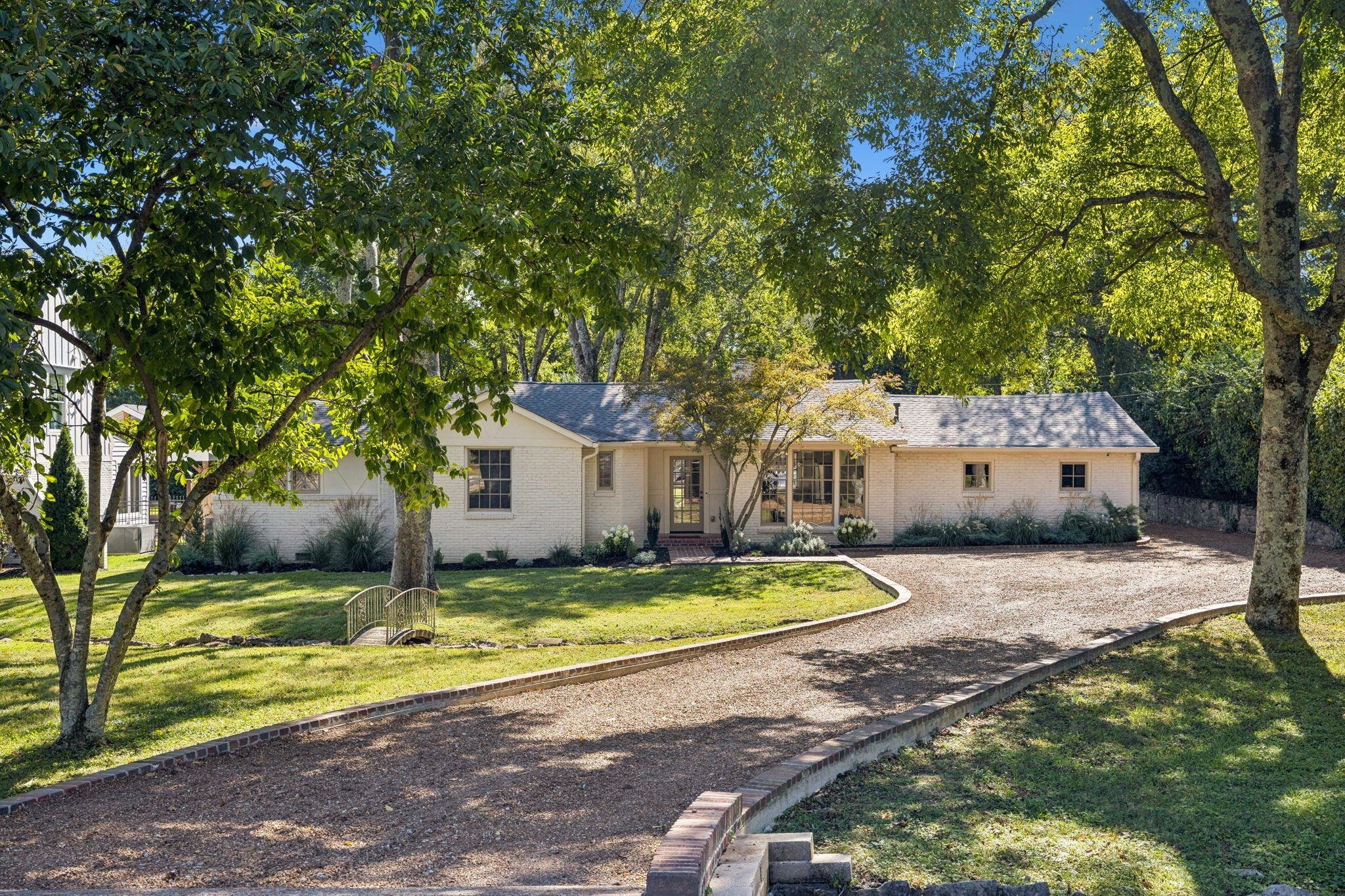 Photo of Listing #3015938