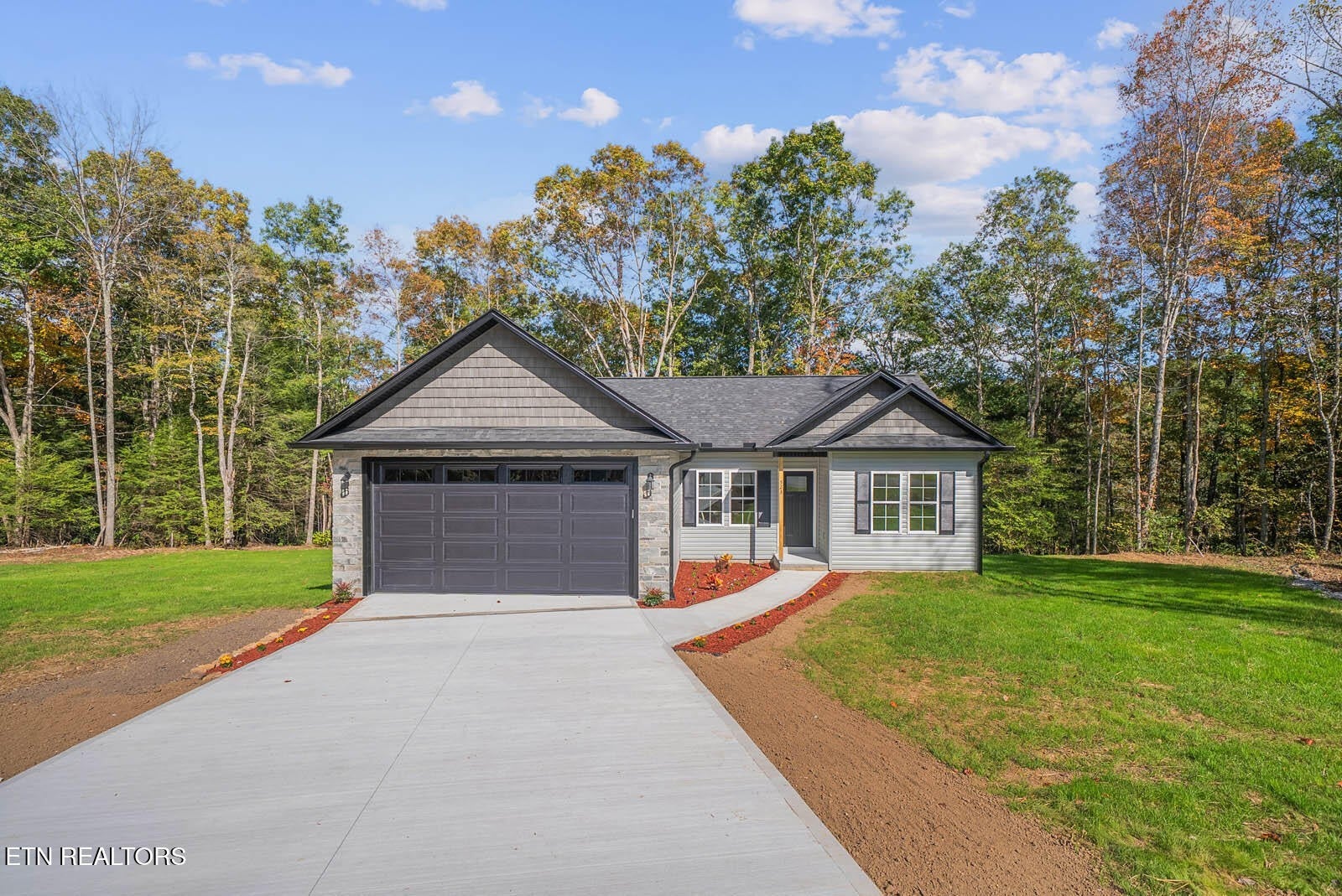 Photo of Listing #3015939