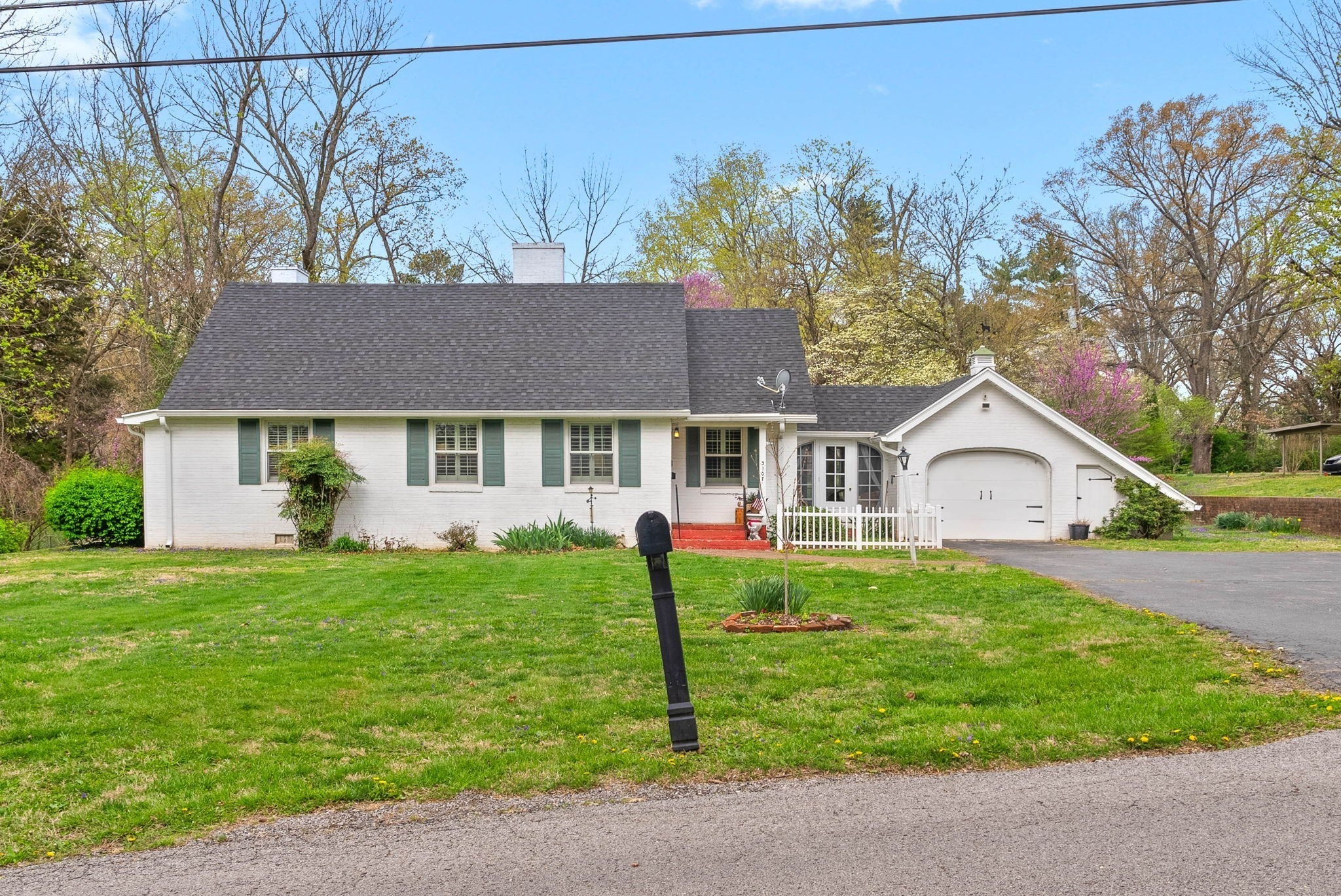 Photo of Listing #3016010