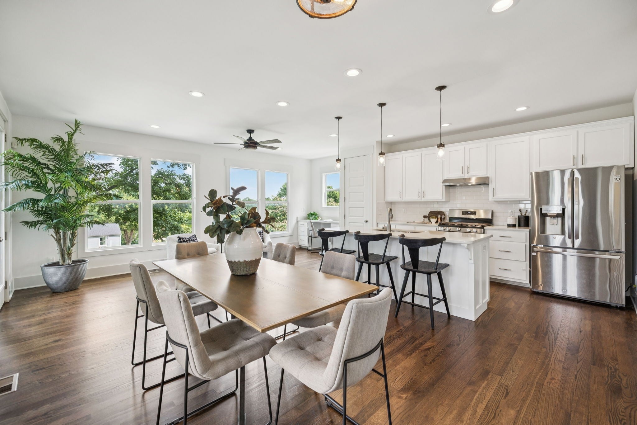 Photo of Listing #3016858