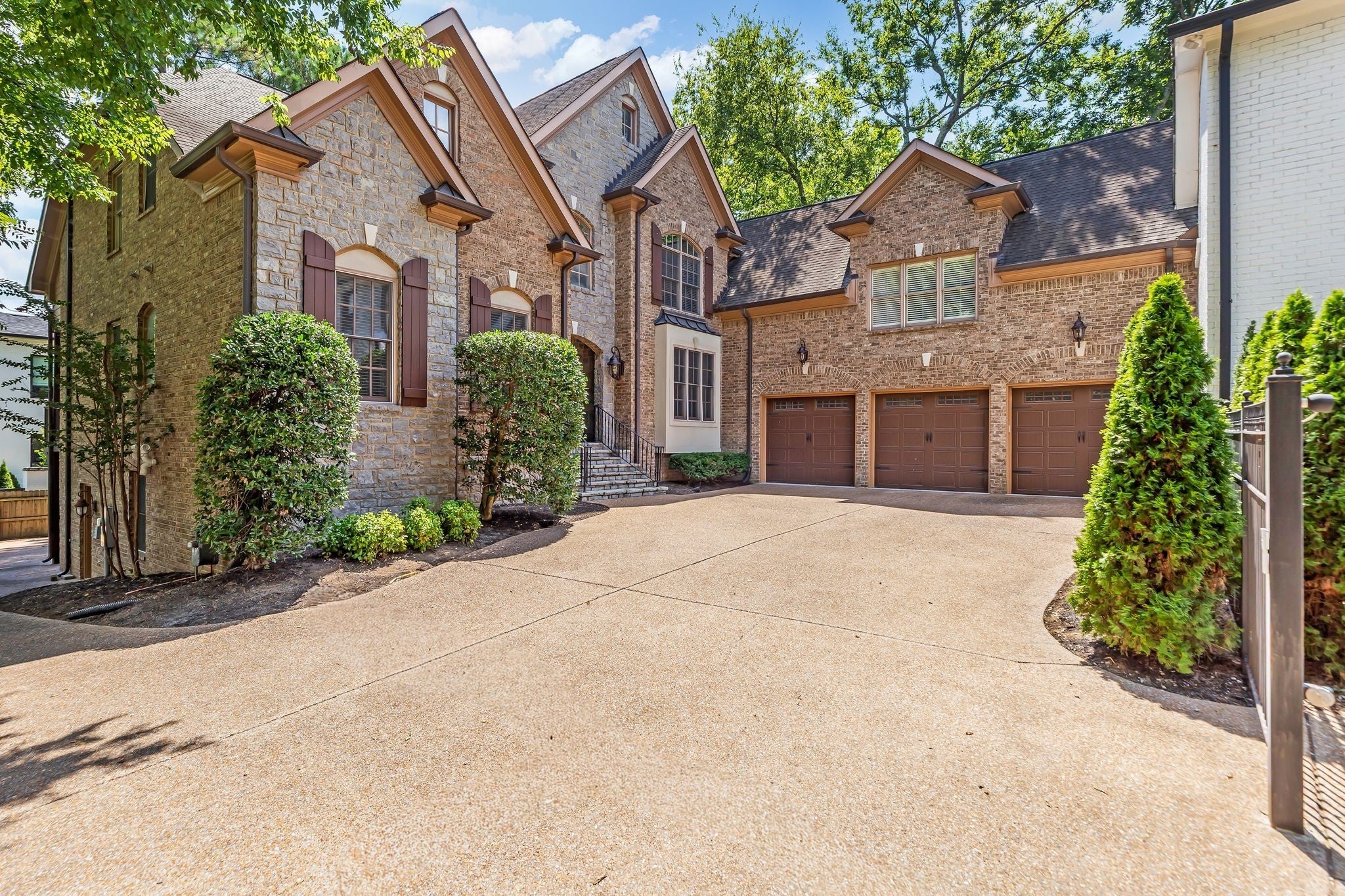 Photo of Listing #3016961