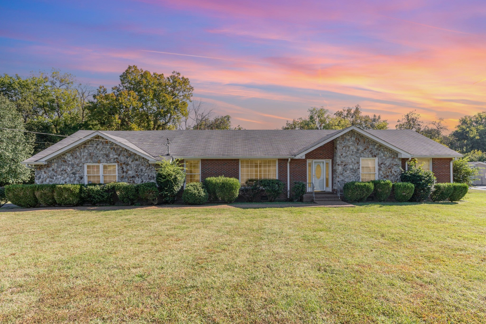 Photo for MLS 3017035 in 107 Beechlawn Dr Franklin, TN - 37064