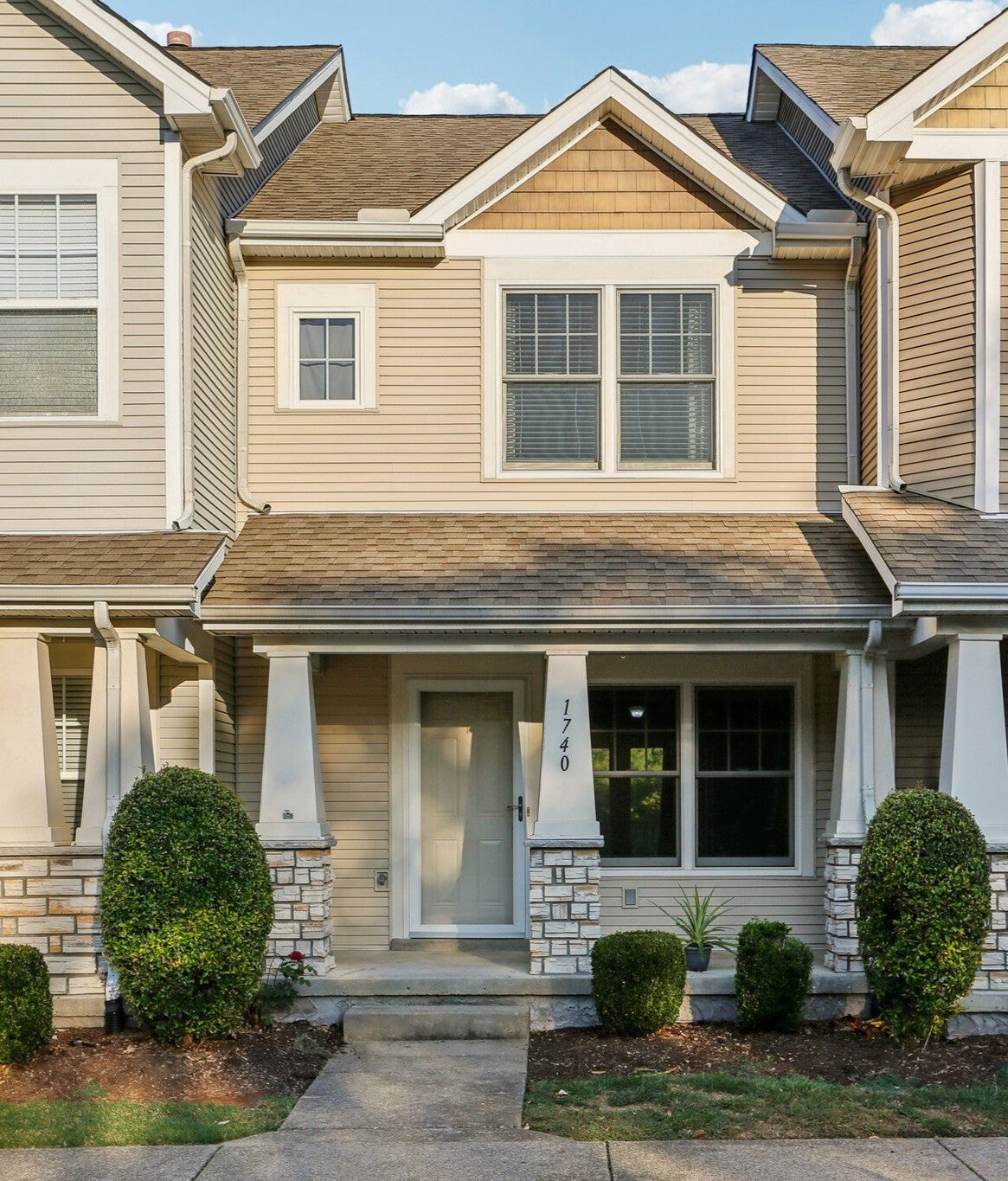 Home for sale in 1740 Lincoya Bay Dr Nashville, TN