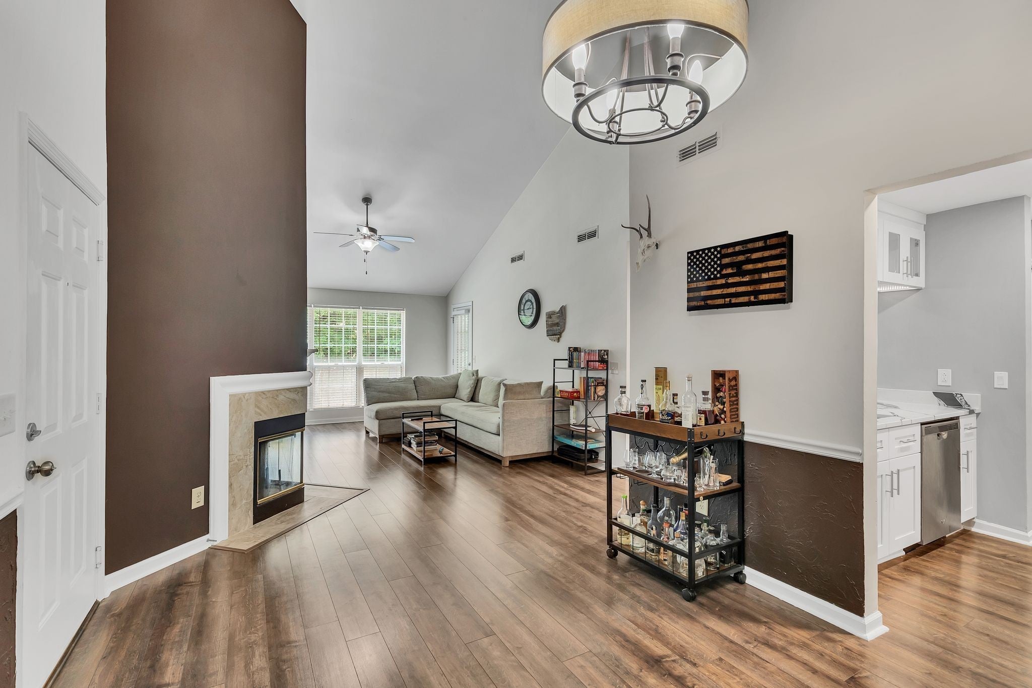 Photo of Listing #3017141