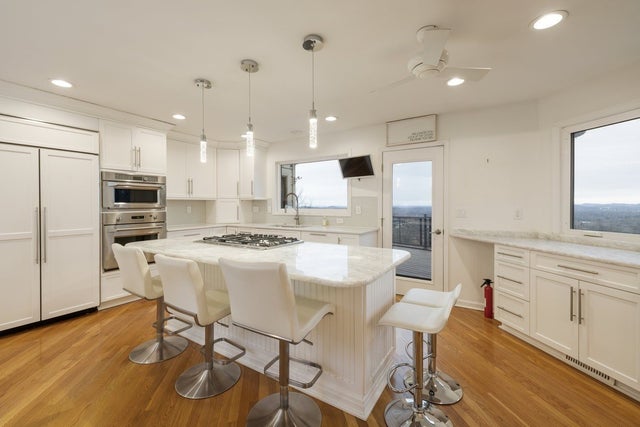 1426 Robert E Lee Ln, Brentwood