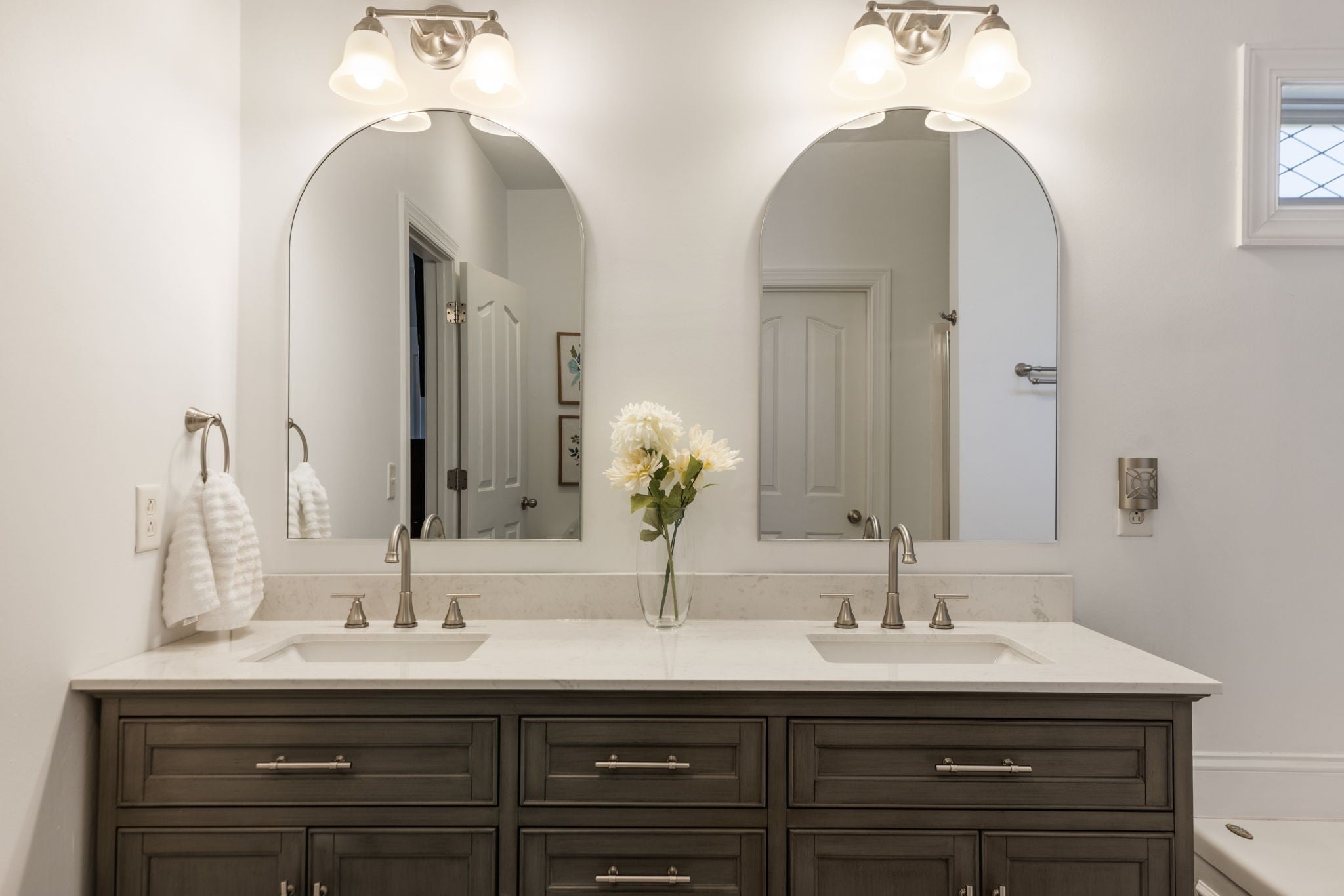 Photo of Listing #3017352