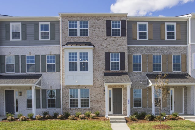 146 Barton Village Boulevard, Lebanon