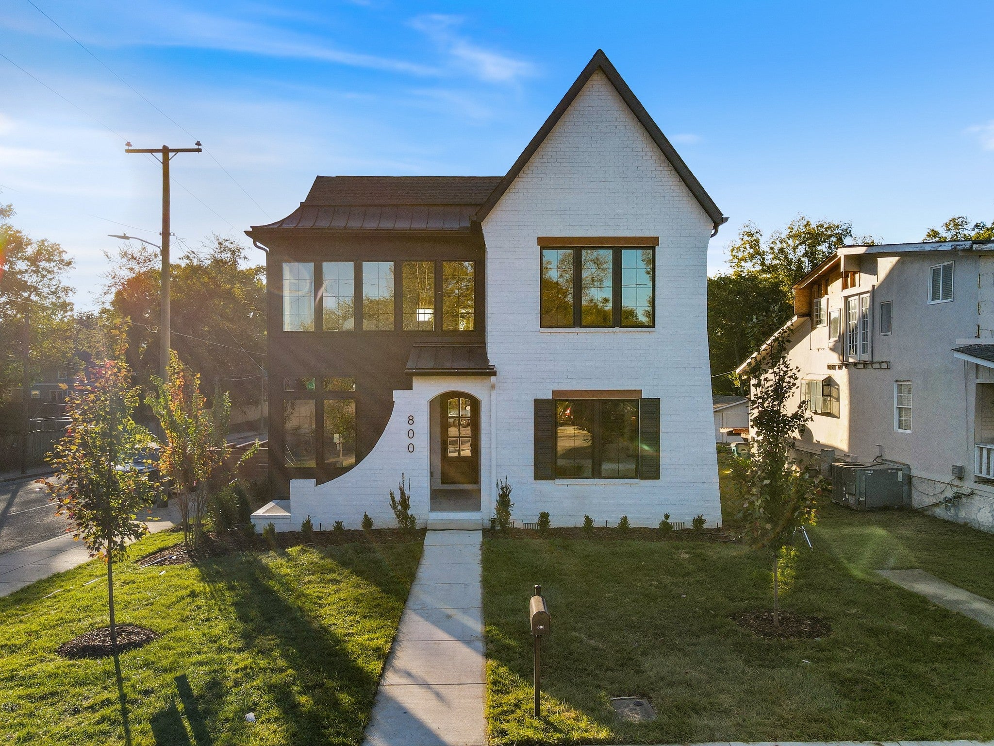 Photo of Listing #3017978