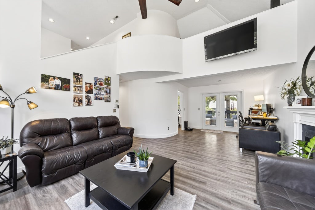 301 Poplar Hill Ct, Nashville