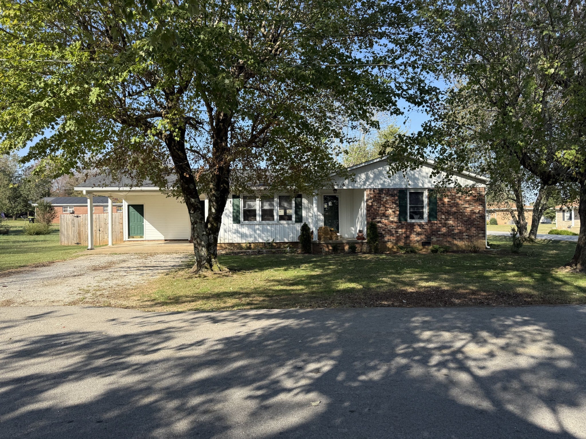 Photo of Listing #3018039