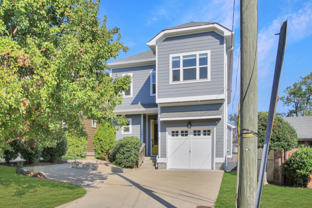 2247 Greenwood Ave, Nashville
