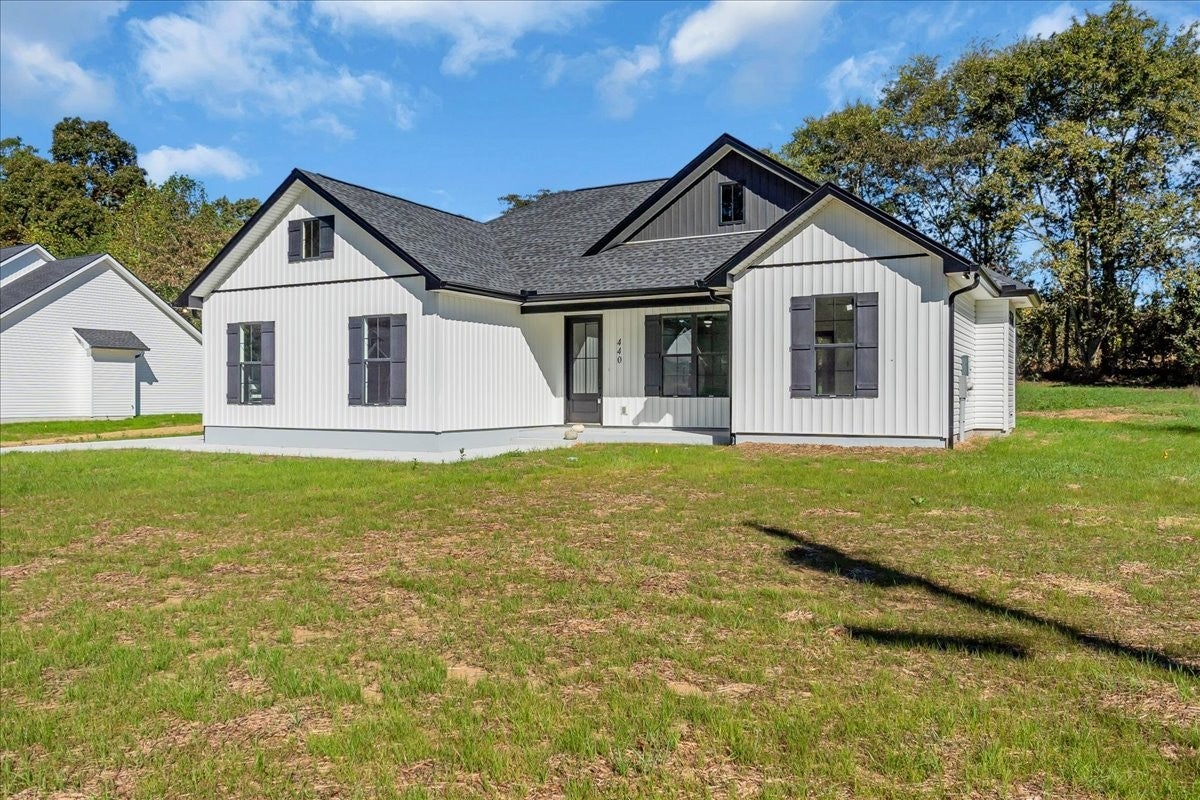 Photo of Listing #3018219