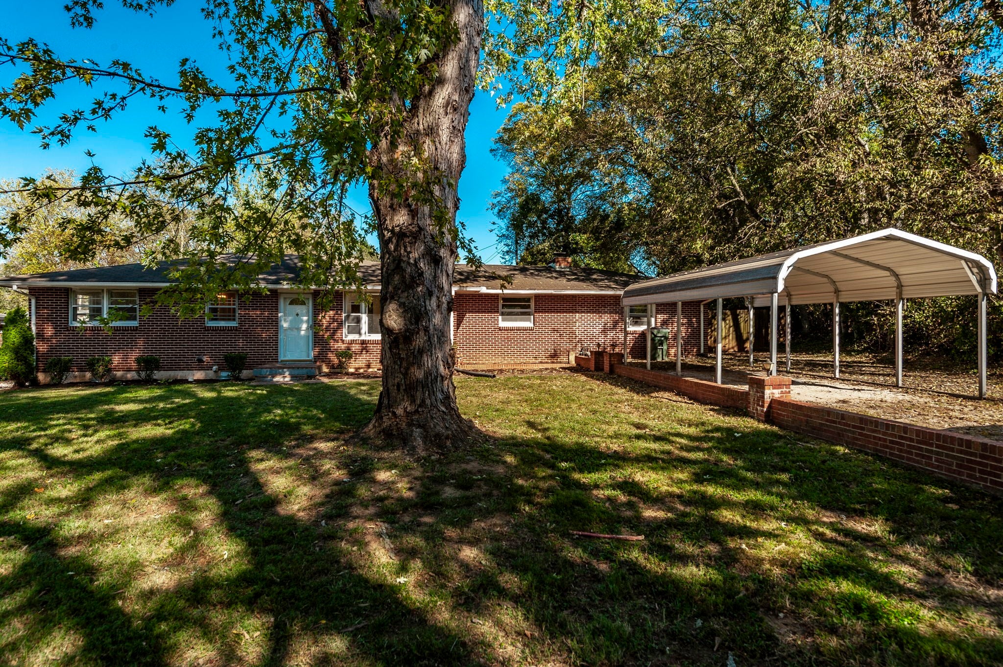 Photo of Listing #3018372