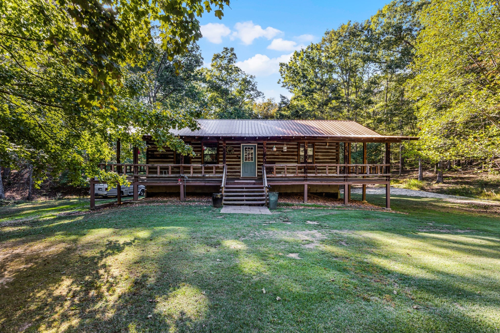 Photo of Listing #3018403