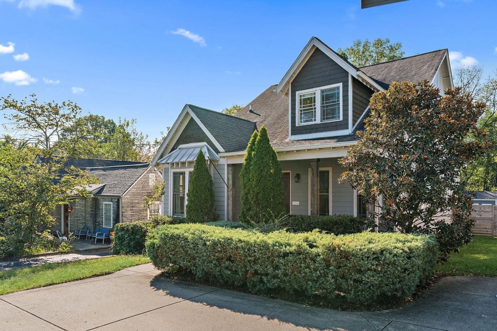 1952b Porter Rd, Nashville