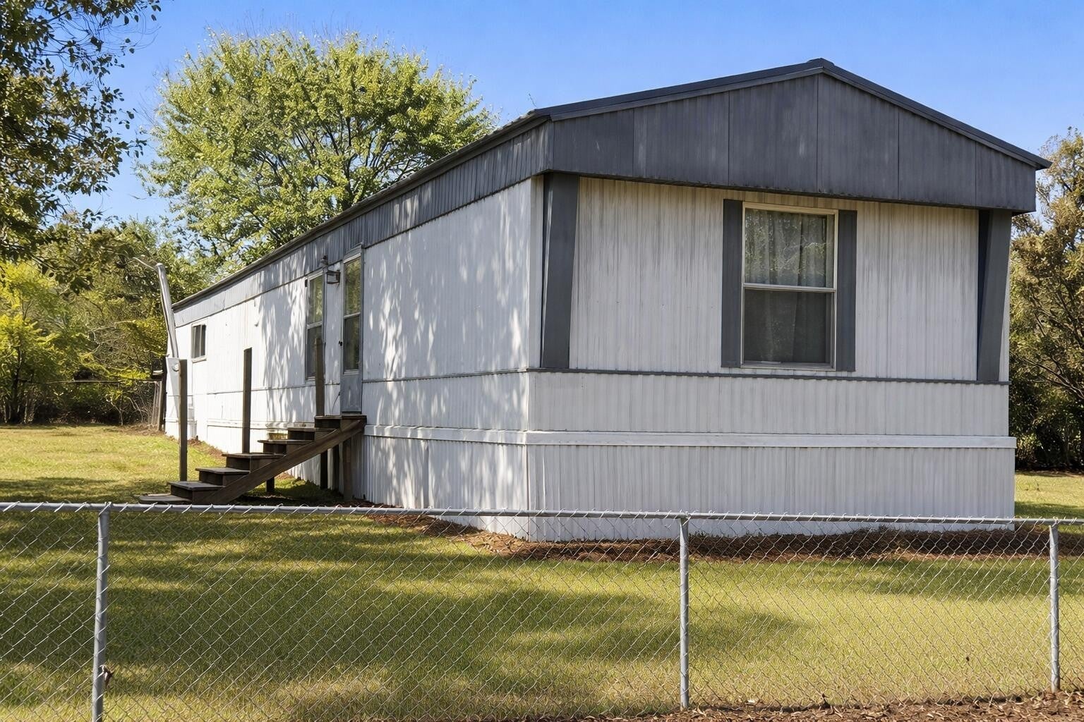 Photo of Listing #3030261