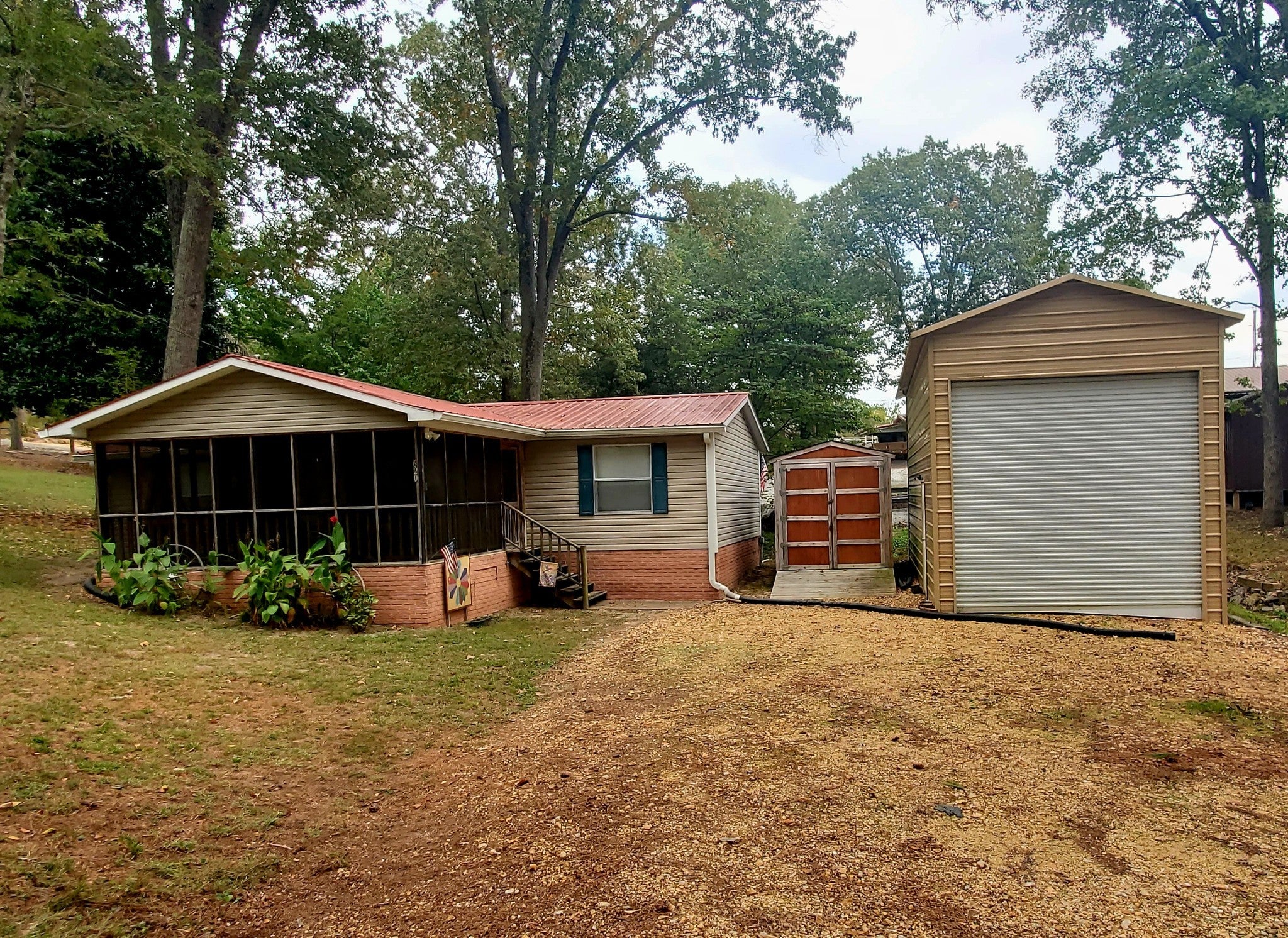 Photo of Listing #3030301