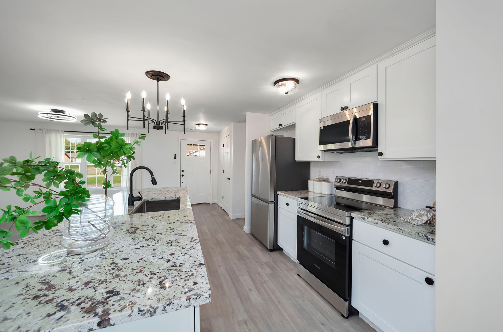 Photo of Listing #3030350