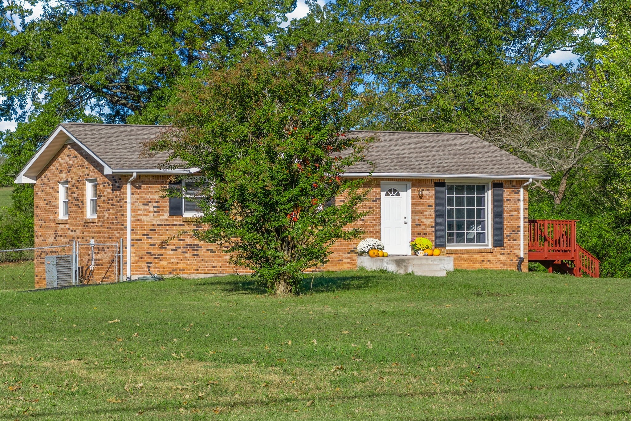 Photo of Listing #3030354