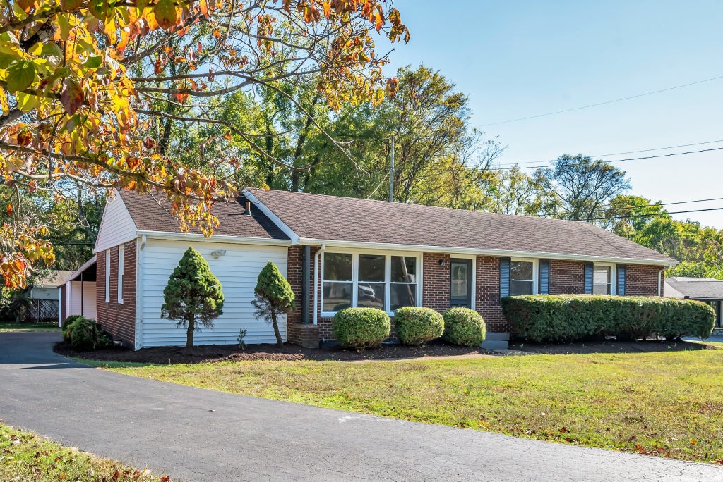 2201 June Dr, Nashville