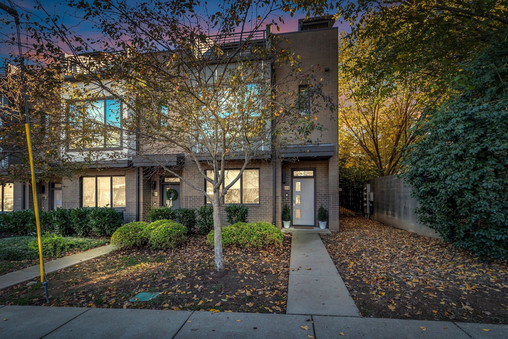 Photo of Listing #3030483