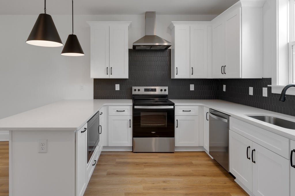 3348 Conviser Dr, Nashville