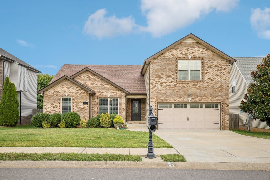 1579 Cobra Ln, Clarksville