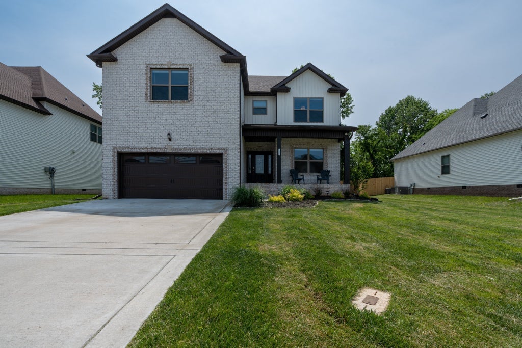 1377 Apple Blossom Rd, Clarksville