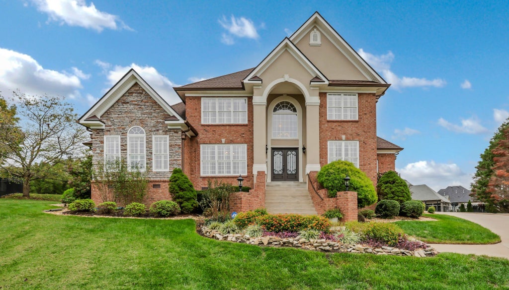 428 Treemont Dr, Clarksville