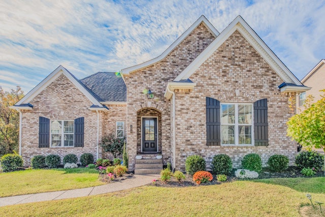 1076 Watermark Way, Mount Juliet
