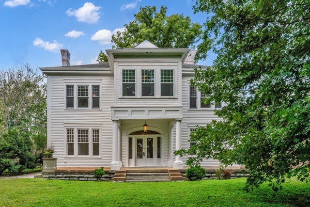 775 Rock Springs Rd, Castalian Springs