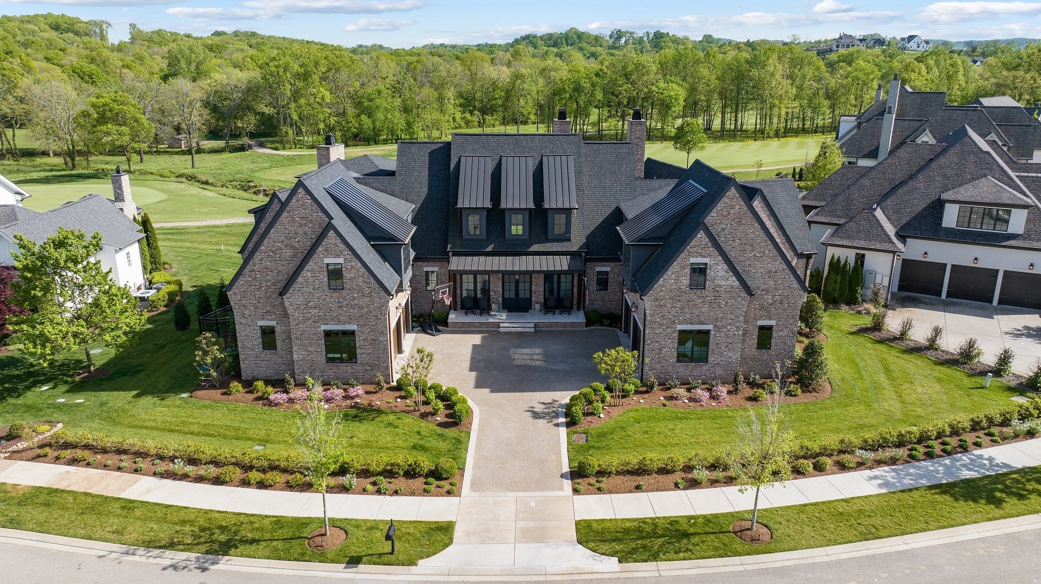 Photo of Listing #3030993