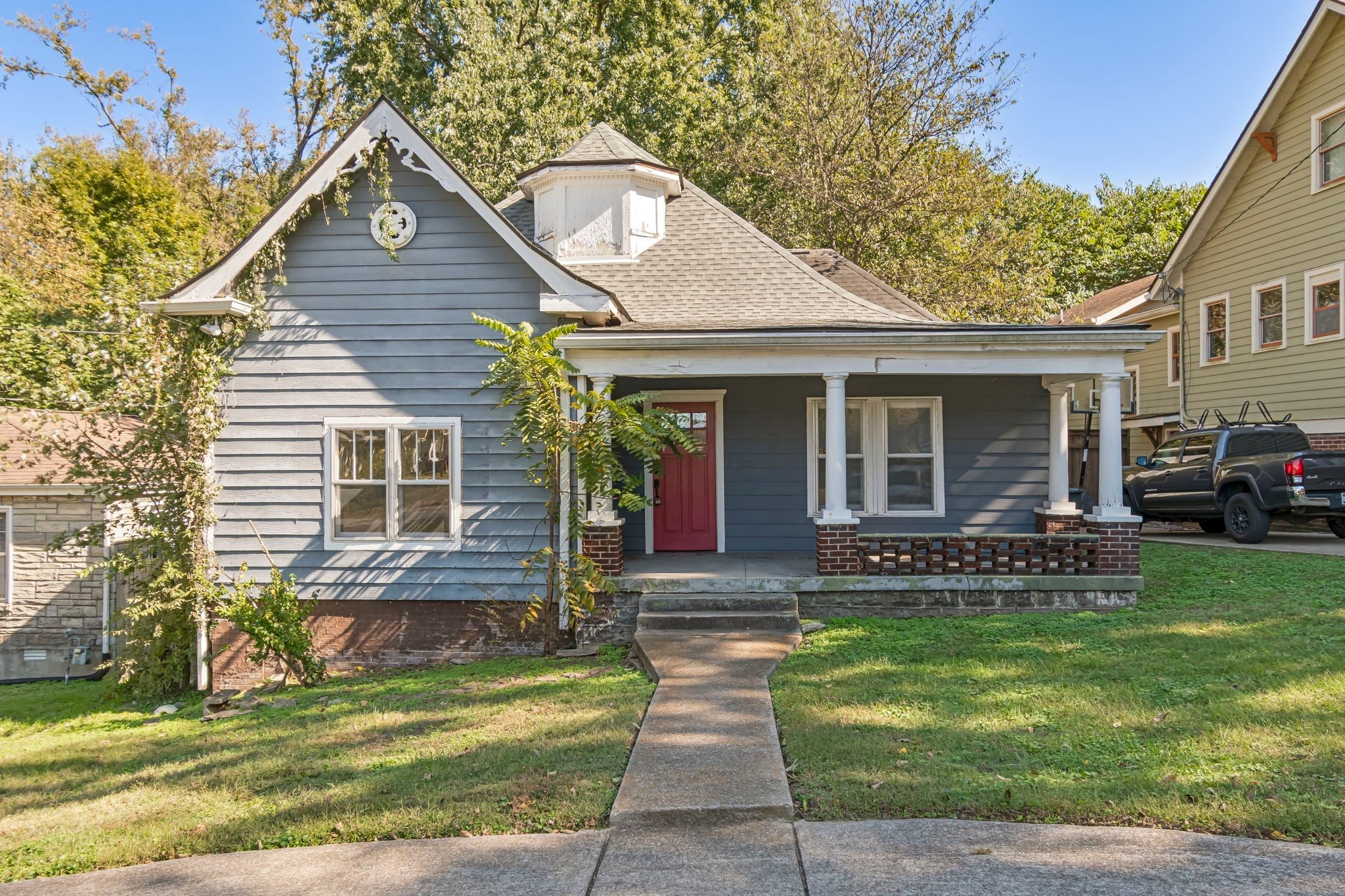 Photo of Listing #3031016