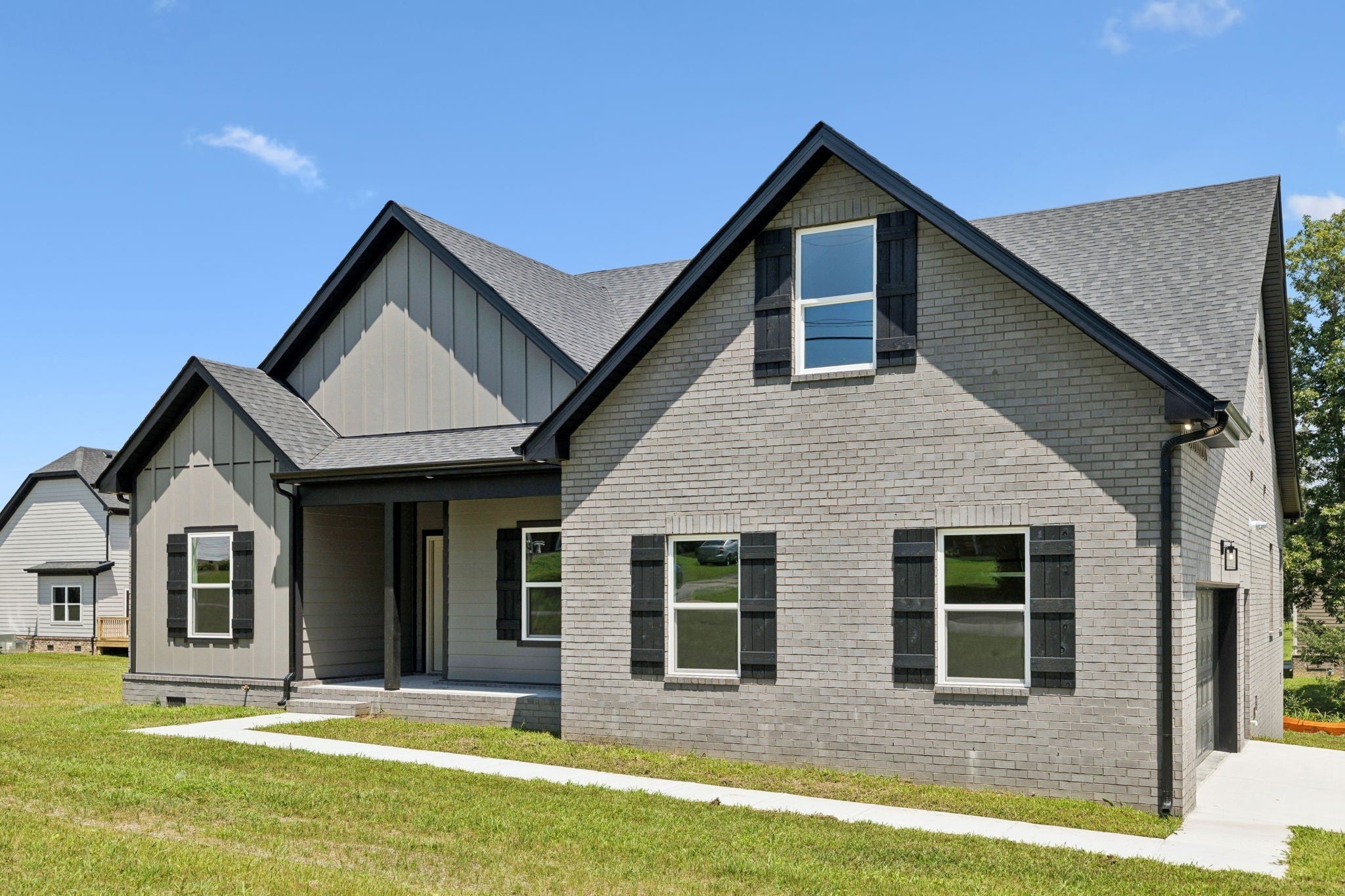 Photo of Listing #3031037