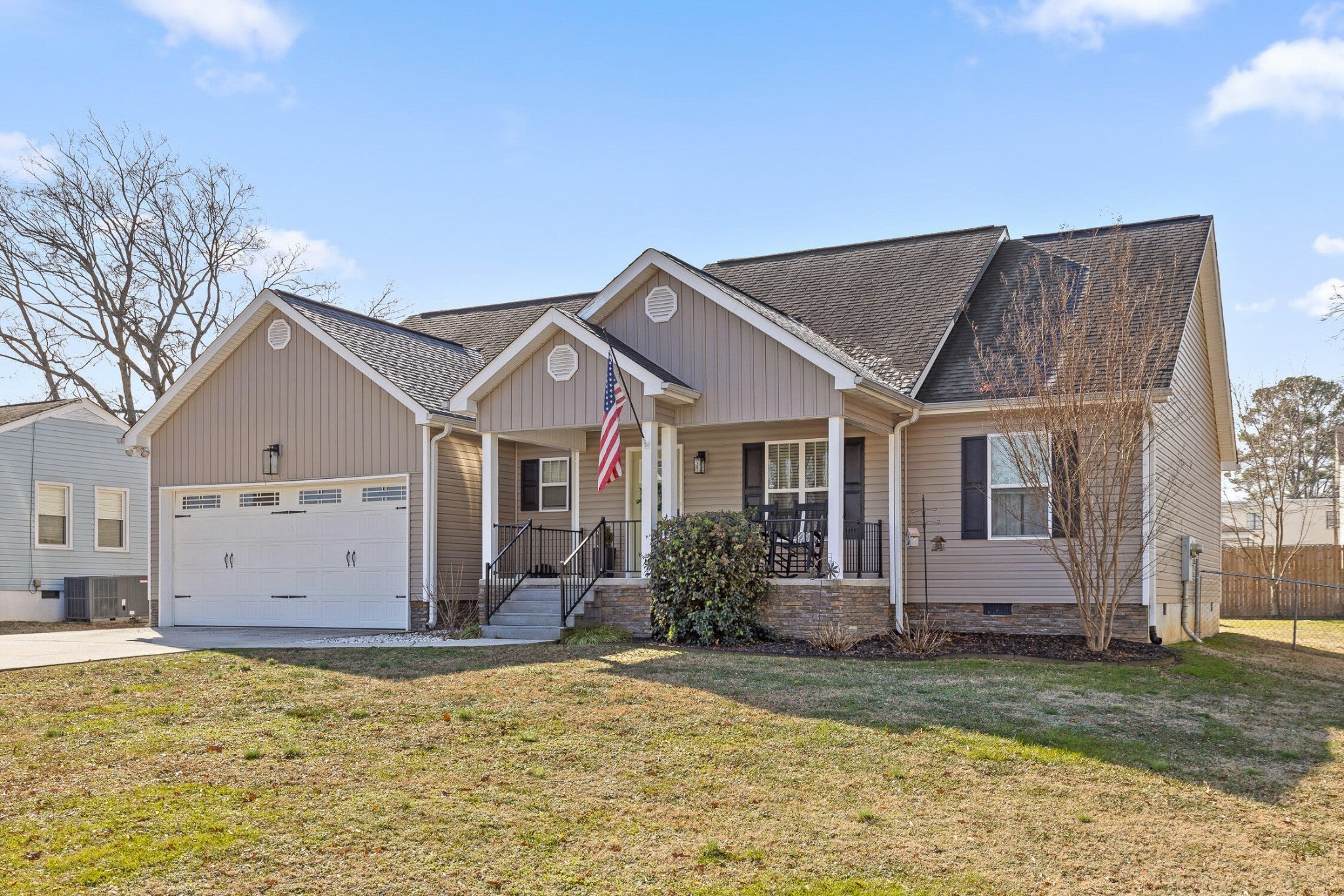 Photo of Listing #3031155